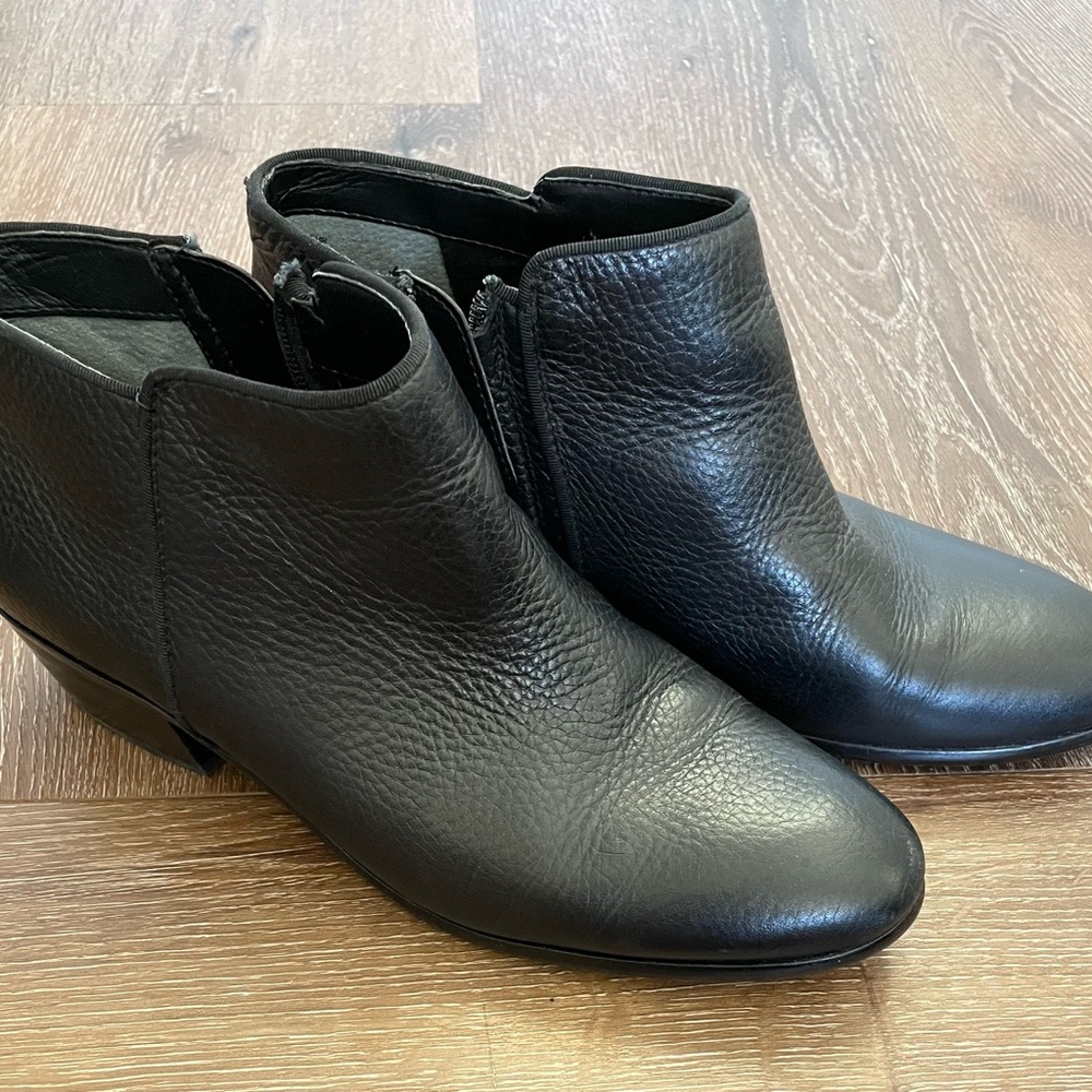 Sam Edelman Petty booties